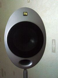 KEF 2005 EGG